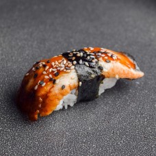 Нігірі Вугор